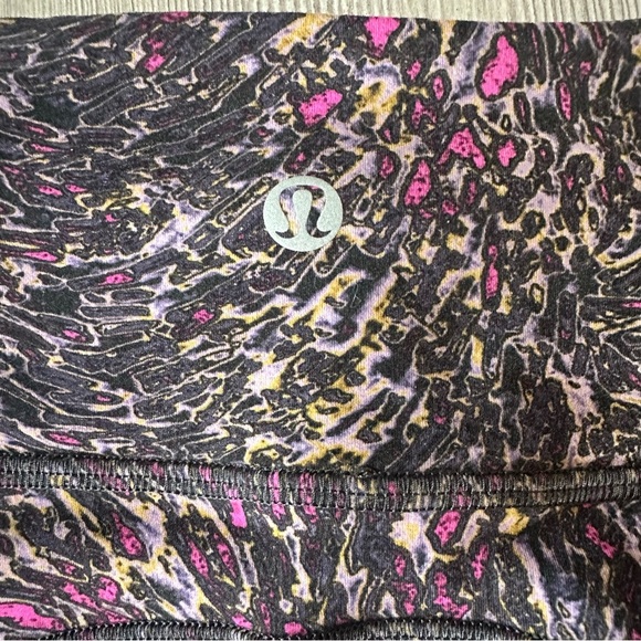 Lululemon Invigorate High-Rise Tight 25" - Picture 4 of 14